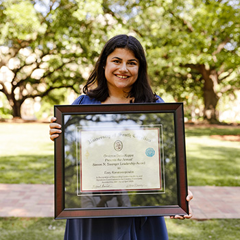 Portrait of Evey Konstantopoulos